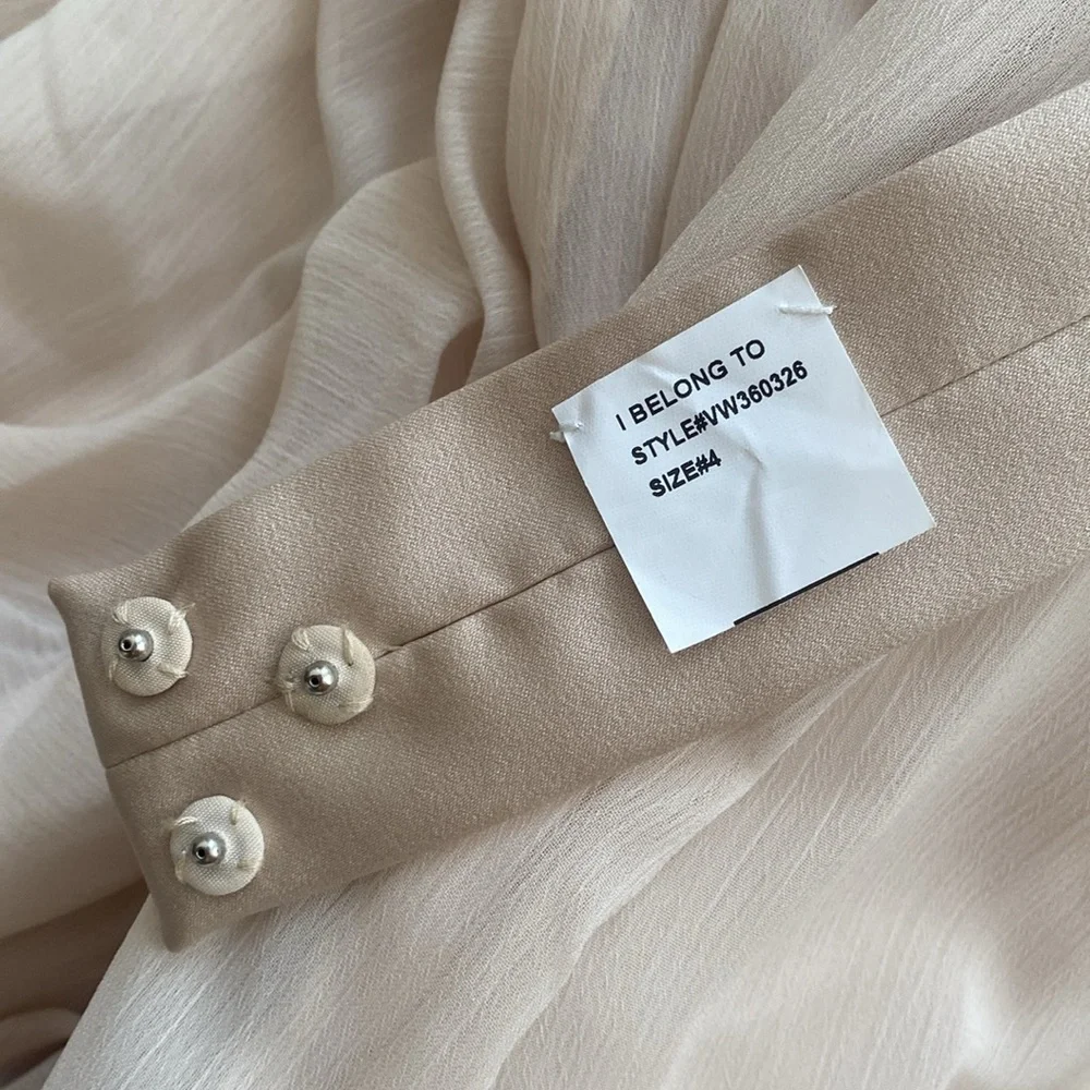 Vera Wang Bridesmaid Chiffon Ruffled Dress in Champagne Color - Picture 10 of 14